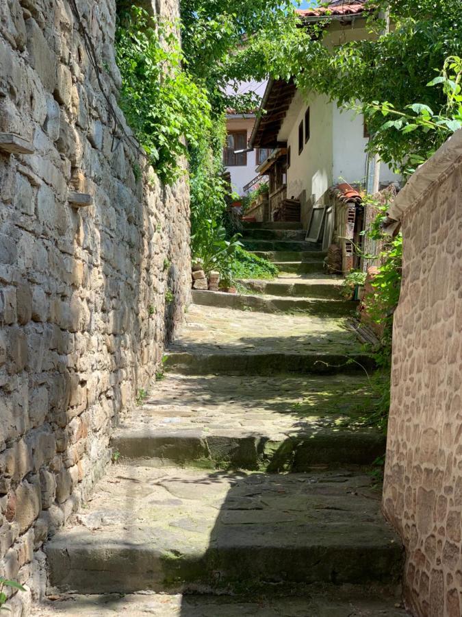 Appartamento Spring/Пролет Veliko Tărnovo Esterno foto