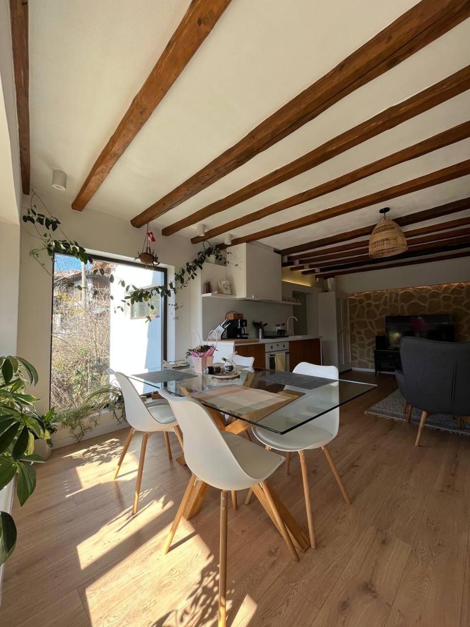 Appartamento Spring/Пролет Veliko Tărnovo Esterno foto